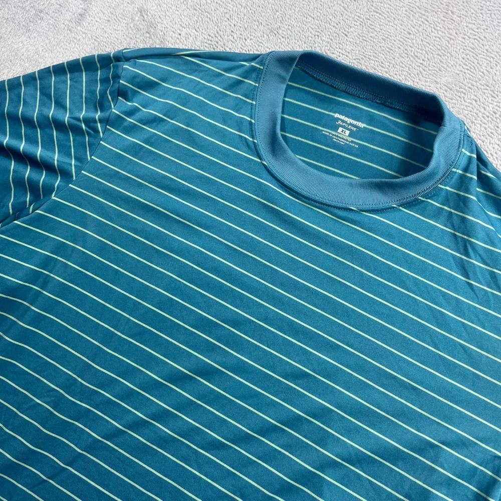 Patagonia Capilene Mens XL Short Sleeve Striped Performance Shirt Teal Green